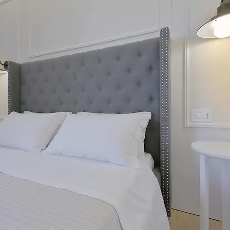 Amendola Station B&B 4*