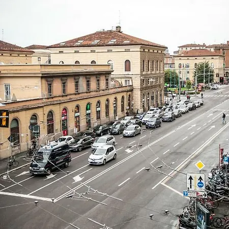 Bed & Breakfast Amendola Station 4*