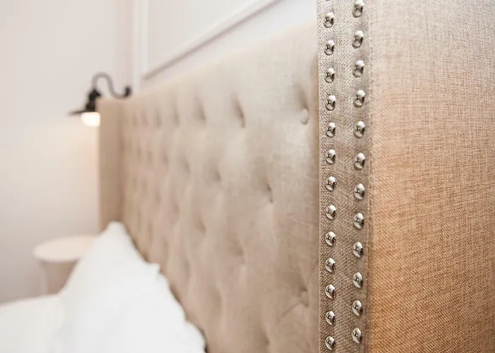 Bed & Breakfast Amendola Station 4*