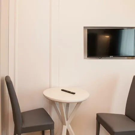 Amendola Station ベッド・アンド・ブレックファスト