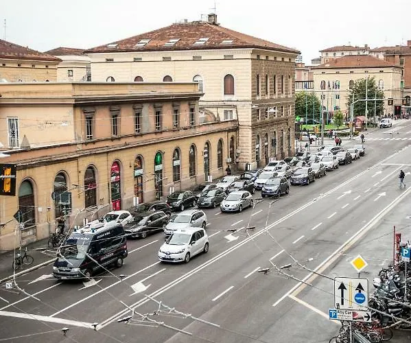 B&B Amendola Station 4*